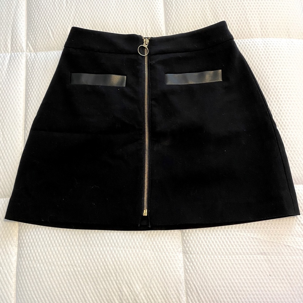 EXPRESS A-line mini shirt with gold front zipper!